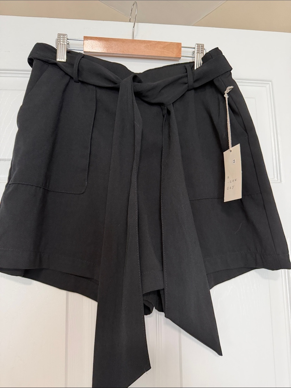 a new day Black High-Waist Tie-Belt Skort
